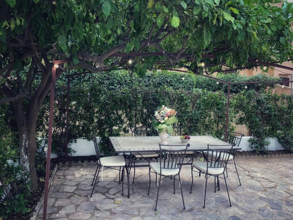 تيراتشينا Villa Giuseppina المظهر الخارجي الصورة